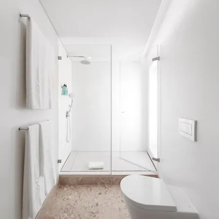 Serviced - Benformoso Daire