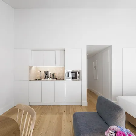 Lsa Benformoso By Numa