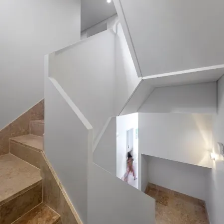 Lsa Benformoso By Numa ליסבון