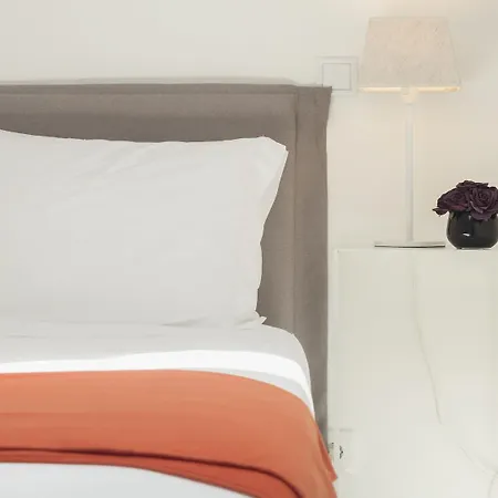 Serviced - Benformoso Apartment *