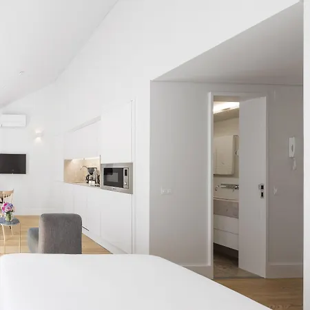 Serviced - Benformoso Apartment *