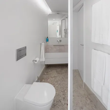 Lsa Benformoso By Numa * Lisboa