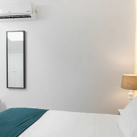 Serviced - Benformoso Apartment *